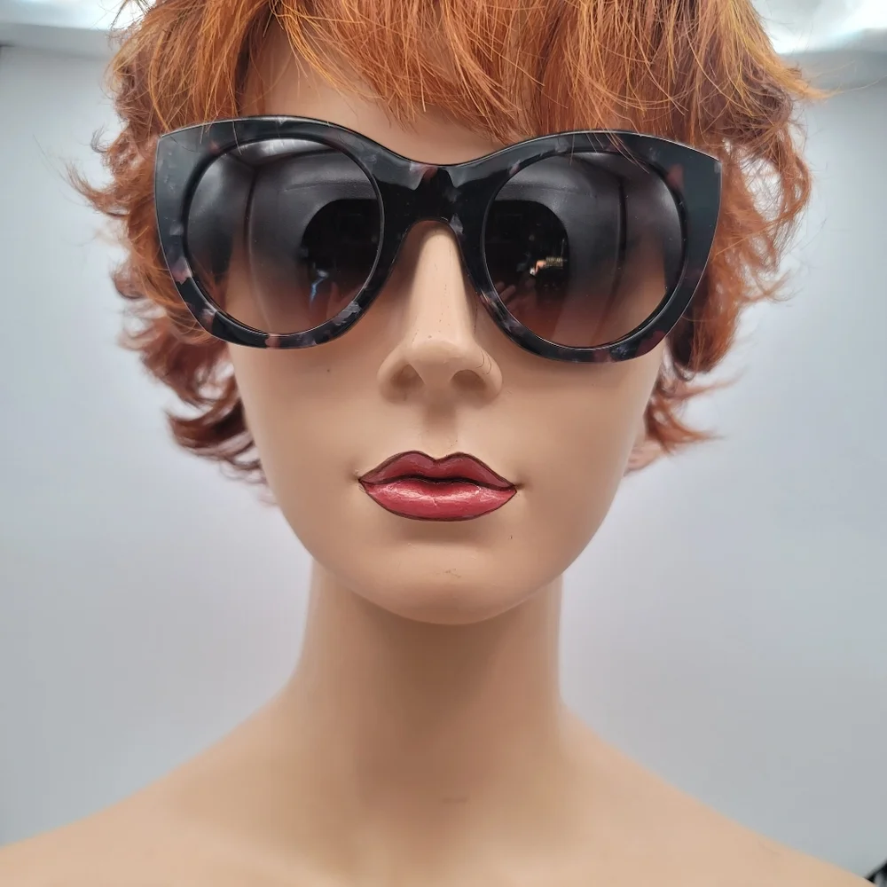 NWT Tory Burch Stunning Pearl Tortoise TY7097 Sunnies Sunglasses - Picture 3 of 7